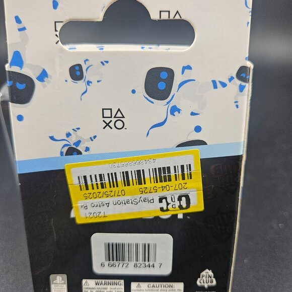 PlayStation Astro Bot Collectible Pin Club Enamel Pin Official Merchandise Boxed - Picture 4 of 5